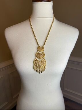 Gold-tone Filigree Pendant Necklace - Elegant Statement